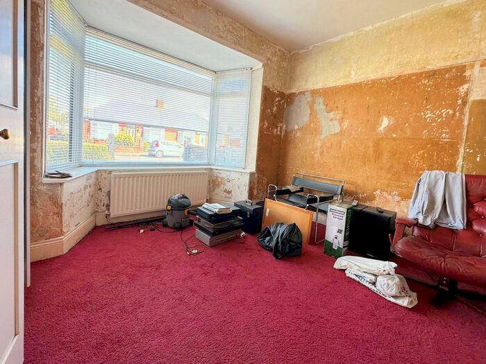 2 Bedroom Bungalow For Sale In Broomfield Avenue, Walkerville