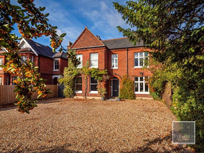 5 Bedroom Semi Detached House For Sale In Unthank Road, Norwich, NR4