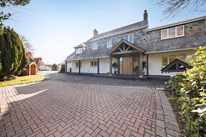 6 Bedroom Detached House For Sale In Nanstallon, Bodmin, PL30