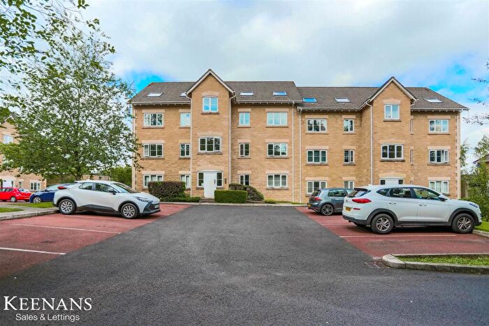 2 Bedroom Apartment For Sale In Tinker Brook Close, Oswaldtwistle, Accrington, BB5
