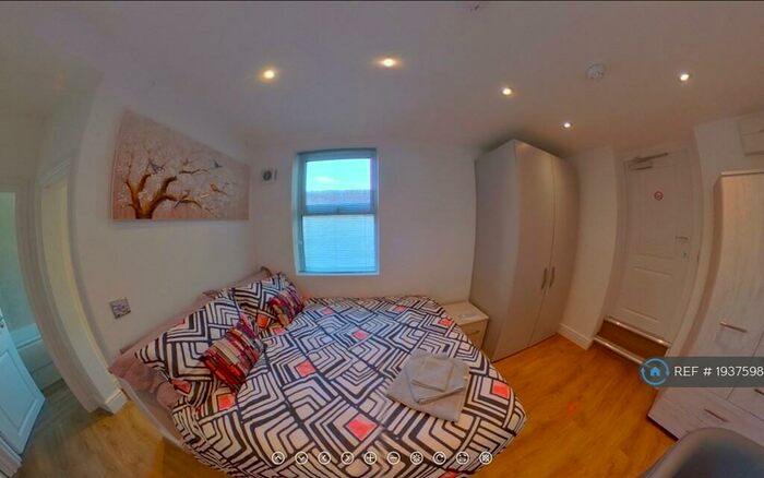 Studio To Rent In Langney Road (C), Eastbourne, BN21
