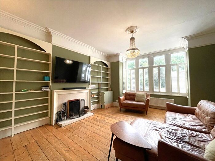 5 Bedroom Detached House To Rent In Wingfield Road, Trowbridge, BA14