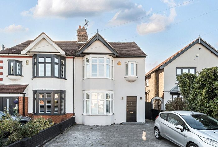 4 Bedroom Semi-Detached House For Sale In Pettits Lane, Romford, RM1