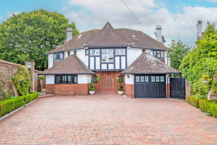 6 Bedroom Detached House For Sale In Sandbourne Road, Alum Chine, Bournemouth, Dorset, BH4