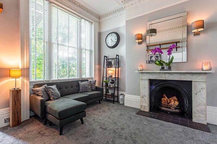 1 Bedroom Flat To Rent In Vernon Terrace, Brighton, BN1