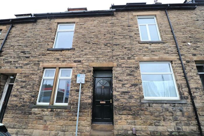 2 Bedroom House To Rent In Lowtown, Pudsey, West Yorkshire, Uk, LS28