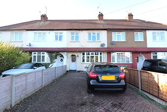 3 Bedroom Terraced House To Rent In Fullers Way North, Surbiton, KT6