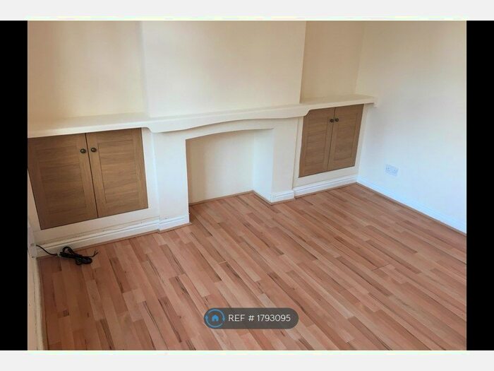 3 Bedroom Terraced House To Rent In Crawthorne Street, Peterborough, PE1