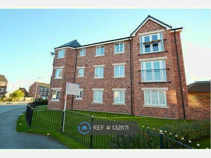 2 Bedroom Flat To Rent In New Forest Way, Leeds LS10