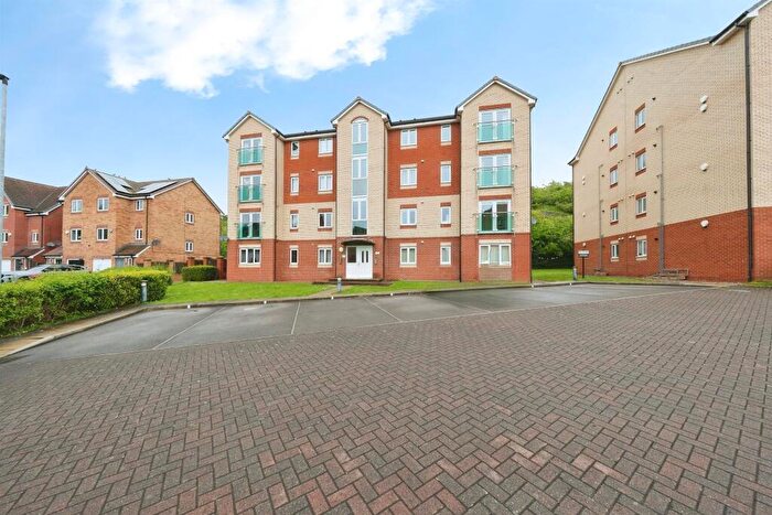 2 Bedroom Apartment For Sale In Leatham Avenue, Kimberworth, Rotherham, S61