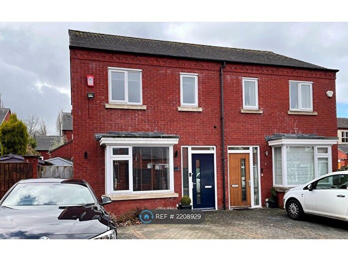2 Bedroom Semi-Detached House To Rent In Cofton Park Close, Birmingham, B45