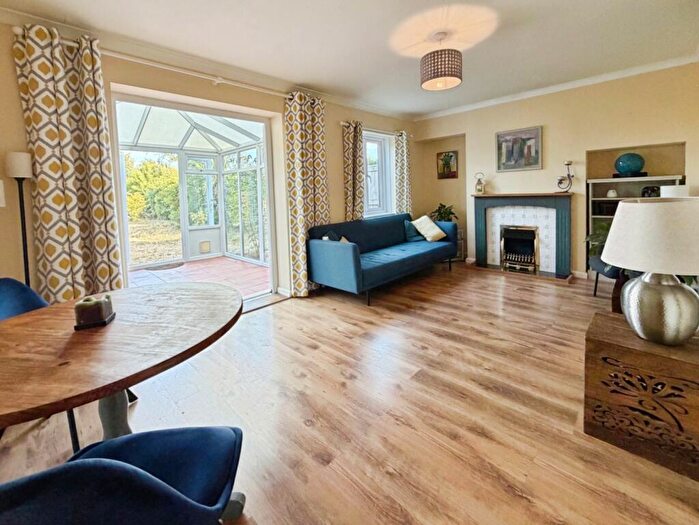 3 Bedroom Terraced House For Sale In Kingshill Road, Bristol, BS4
