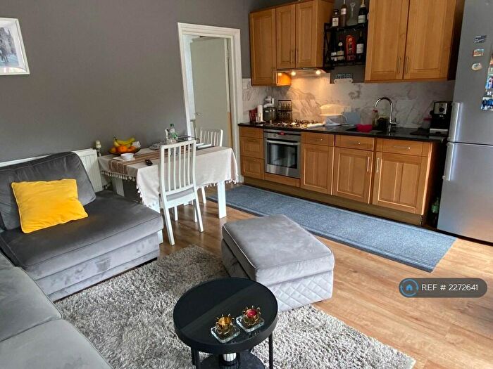 2 Bedroom Maisonette To Rent In Trinity Road, London, N22