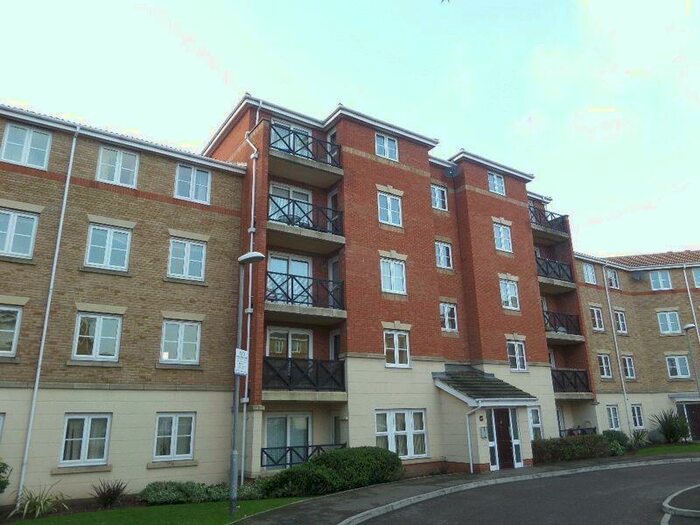 1 Bedroom Apartment To Rent In Retort Close, Southend-On-Sea, SS1
