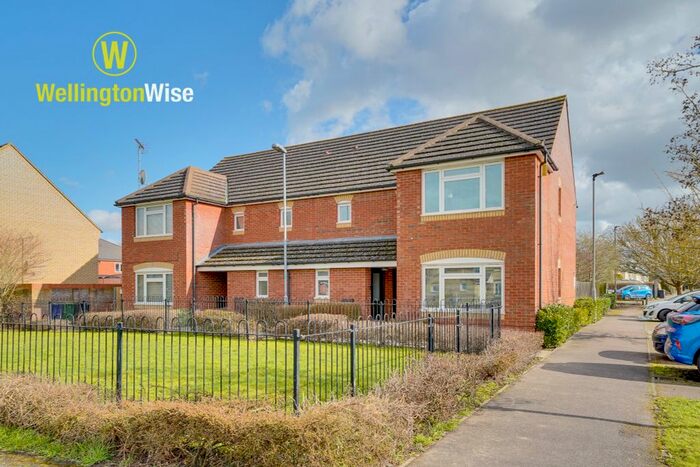 2 Bedroom Maisonette For Sale In Burtons, Meldreth, Royston, SG8