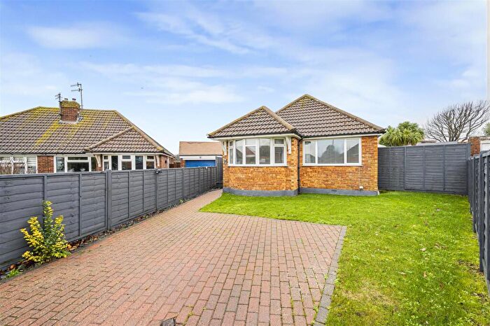 2 Bedroom Detached Bungalow For Sale In Dover Close, Seaford, BN25