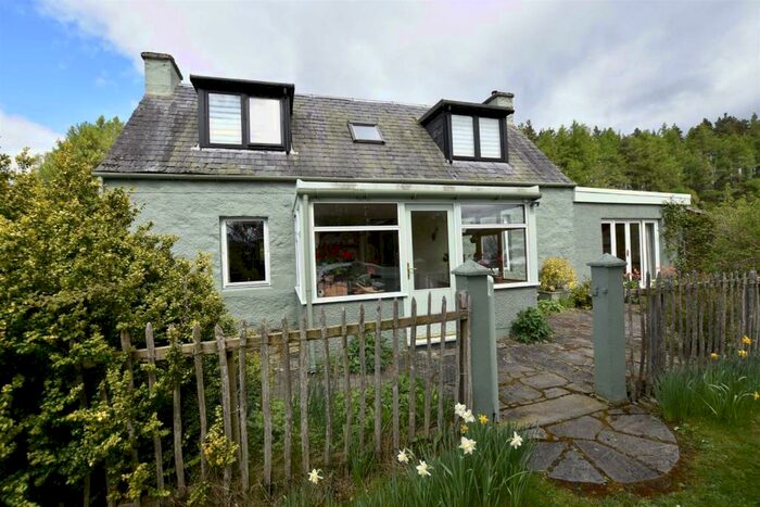 2 Bedroom Cottage For Sale In Orrinside, Muir Of Ord, IV6