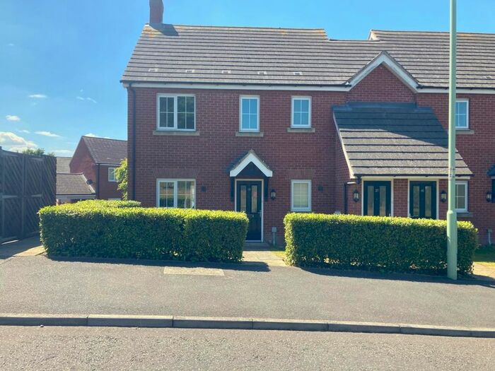 1 Bedroom Flat To Rent In Clermont Avenue, Sudbury, CO10