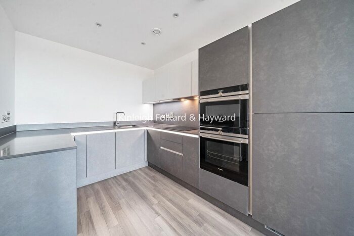 1 Bedroom Flat To Rent In Avenue Road, London, W3