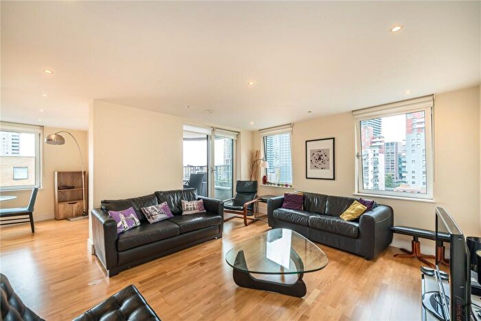 3 Bedroom Apartment For Sale In Indescon Square, Canary Wharf, London, E14