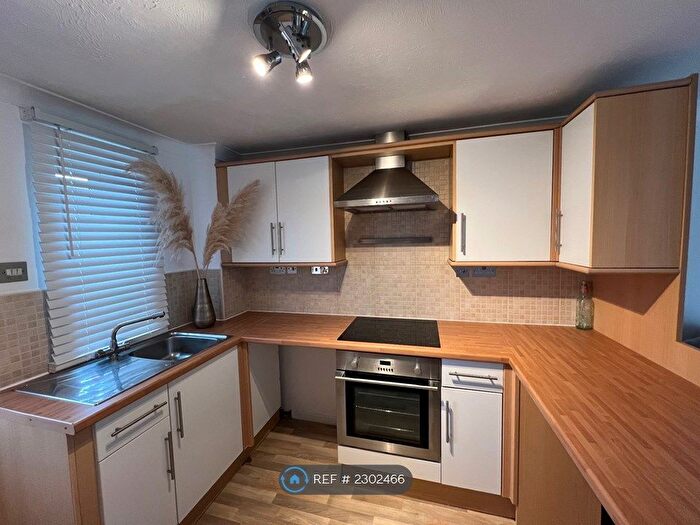 1 Bedroom Terraced House To Rent In Birch Walk, Porthcawl, CF36