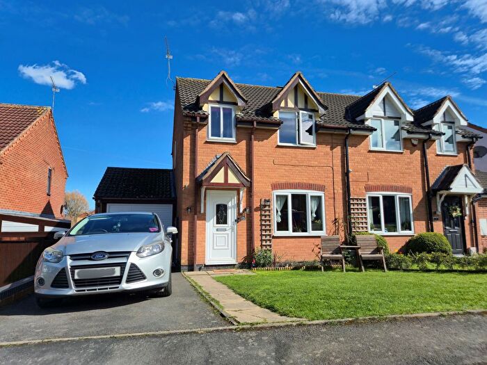 3 Bedroom Semi Detached House For Sale In Mill Pond, Hugglescote, LE67