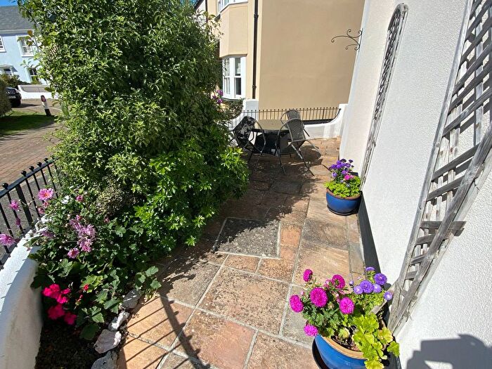 2 Bedroom End Terrace House To Rent In Shoreside, Shaldon, TQ14