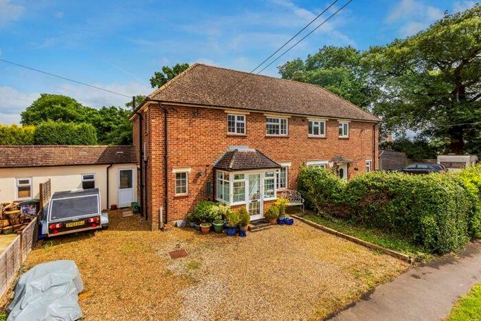 3 Bedroom Semi-Detached House For Sale In Newdigate, RH5