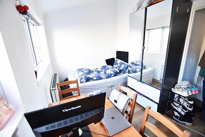 Studio To Rent In Tresham Crescent, London, NW8