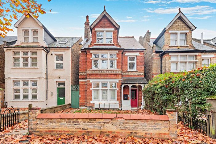 1 Bedroom Flat For Sale In The Avenue, West Ealing, W13