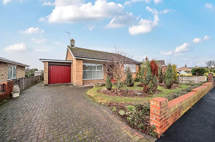 3 Bedroom Detached Bungalow For Sale In Sandway Drive, Thorpe Willoughby, Selby, YO8