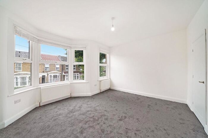5 Bedroom Terraced House To Rent In Sherrard Road, Forest Gate, E7