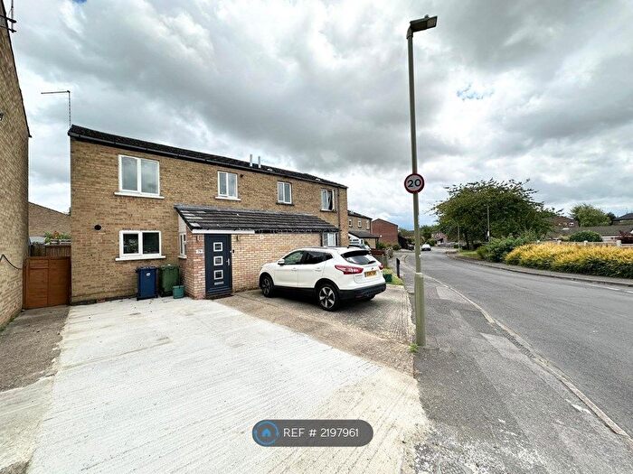 3 Bedroom Semi-Detached House To Rent In Leiden Road, Headington, Oxford, OX3