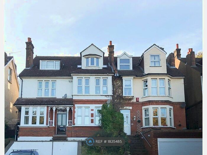 1 Bedroom Flat To Rent In Avondale Road, South Croydon, CR2
