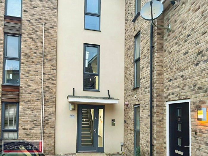 2 Bedroom Flat To Rent In Burlton Road, Cambridge, CB3