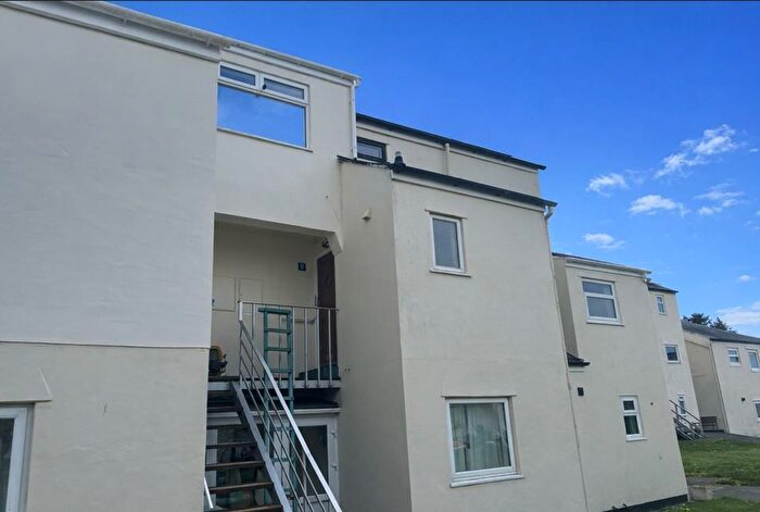 2 Bedroom House For Sale In Glan Gors, Harlech, LL46