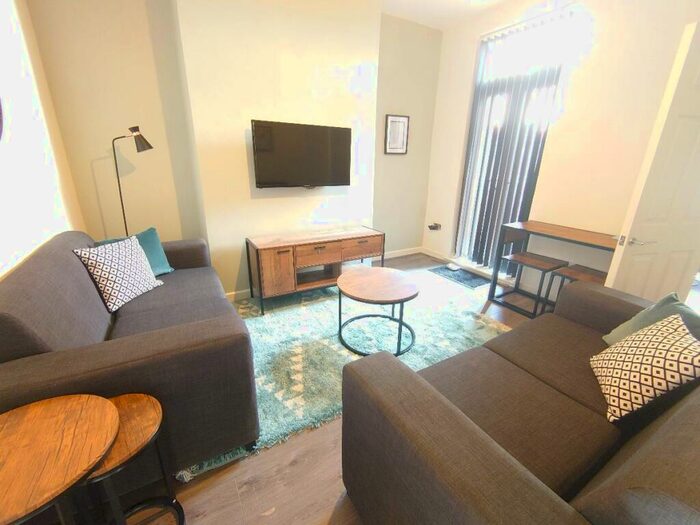 3 Bedroom Terraced House To Rent In Cameron St, Kensington, L7