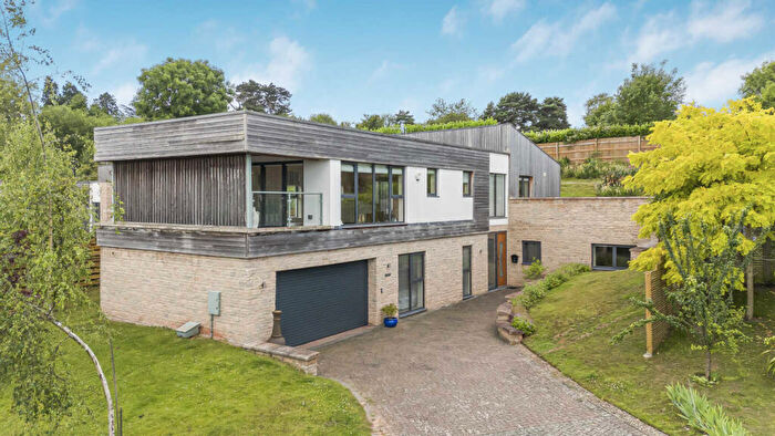 4 Bedroom Detached House For Sale In Aylestone Rise, Hereford, Herefordshire, HR1