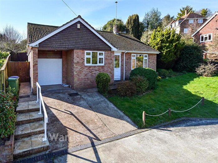 2 Bedroom Detached Bungalow For Sale In London Road, Hythe, Kent, CT21