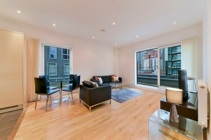 1 Bedroom Apartment To Rent In Indescon Square, Canary Wharf, London, E14