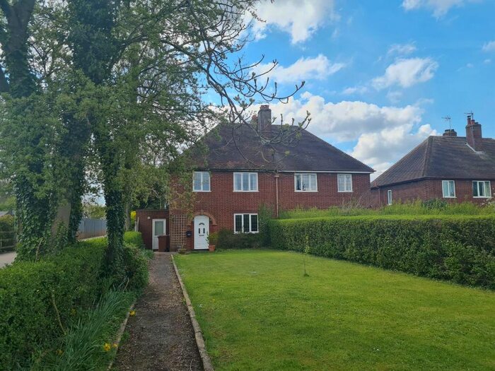 3 Bedroom Property To Rent In Seedymill Cottages, Lichfield Road, Lichfield, Staffordshire, WS13