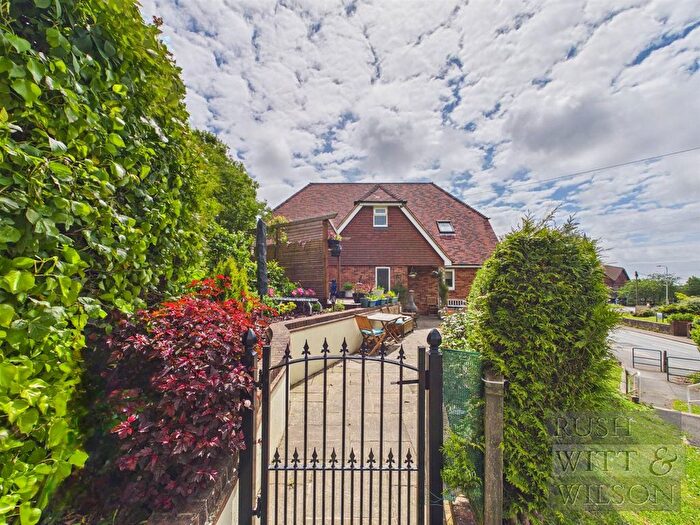2 Bedroom Semi-Detached House For Sale In London Road, Battle, TN33