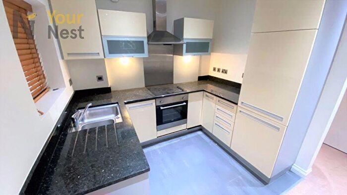 1 Bedroom Apartment To Rent In Flat, Cottage Road, Leeds, LS6