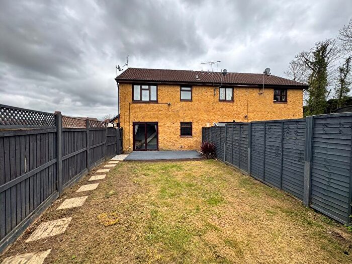 1 Bedroom Cluster House For Sale In Benton Close, Witham, CM8