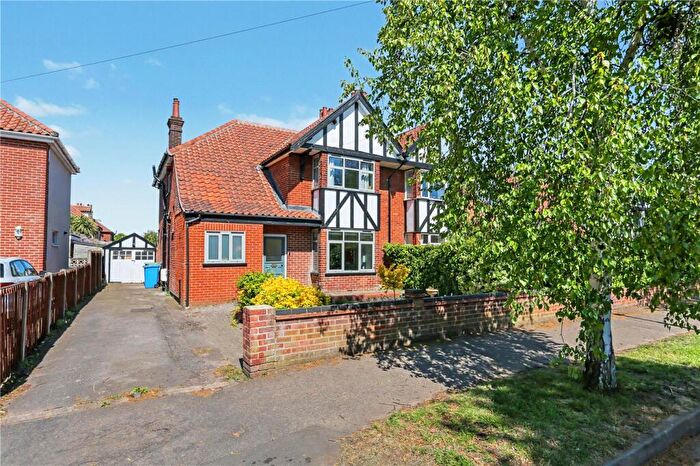 3 Bedroom Semi Detached House For Sale In Cecil Road, Norwich, Norfolk, NR1