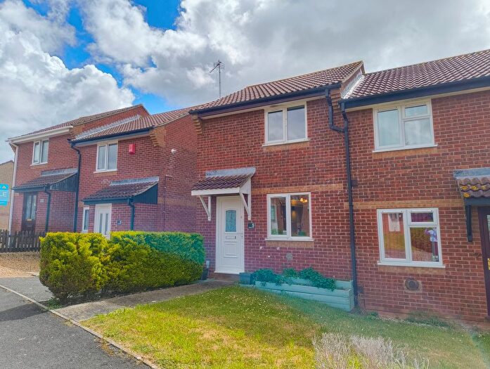 2 Bedroom Semi Detached House To Rent In Bridgwater, Somerset, TA6