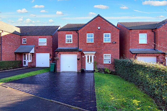 4 Bedroom Detached House For Sale In Lyons Drive, Coventry, CV5