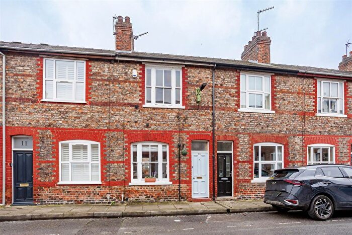2 Bedroom Terraced House For Sale In Colenso Street, City Centre, York, YO23
