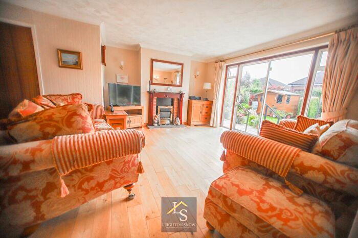 2 Bedroom Detached Bungalow For Sale In Fairway, Bramhall, SK7