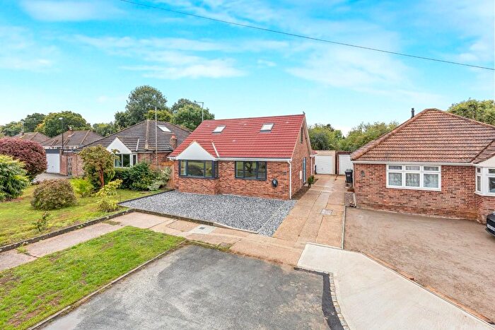 3 Bedroom Detached House For Sale In Clayton Drive, Burgess Hill, RH15